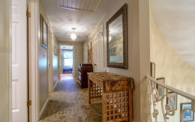 Seldom Scene Meadow Bed & Breakfast