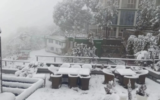 Barog Heights