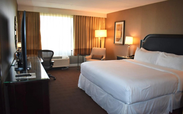 Sheraton Lisle Naperville Hotel