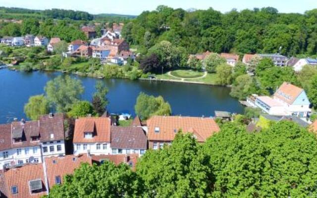 Restaurant und Hotel Zum Weissen Ross