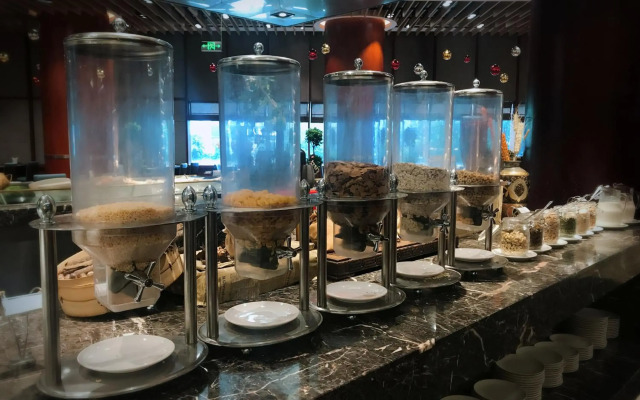 Grand Metropark Liyuan Hotel