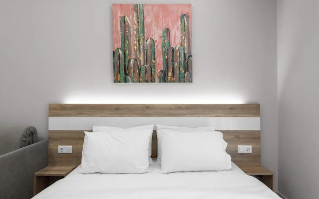 Laussane Nilie Hospitality MGMT