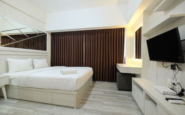 Elegant Studio at Springlake Summarecon Bekasi Apartment