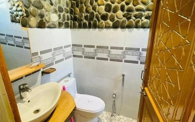 Mondoq Fort Hotel Skardu