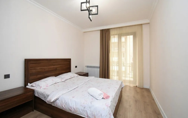Apartment on Nalbandyan Street (New Building)