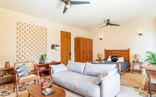 @villa.akbal- 2bd rooftop w/ open dinning room