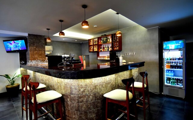 Victoria Mews Hotel