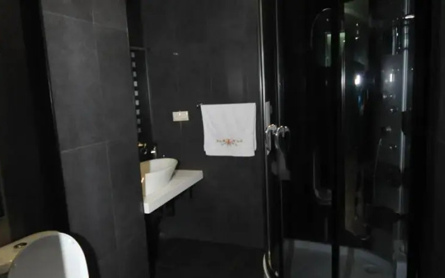 Star Hotel