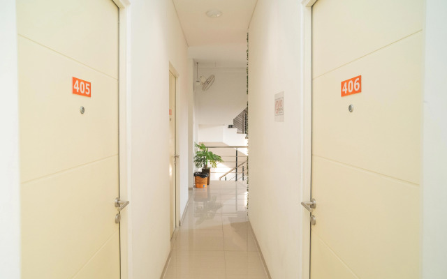 Sans Hotel Kupang Indah Surabaya