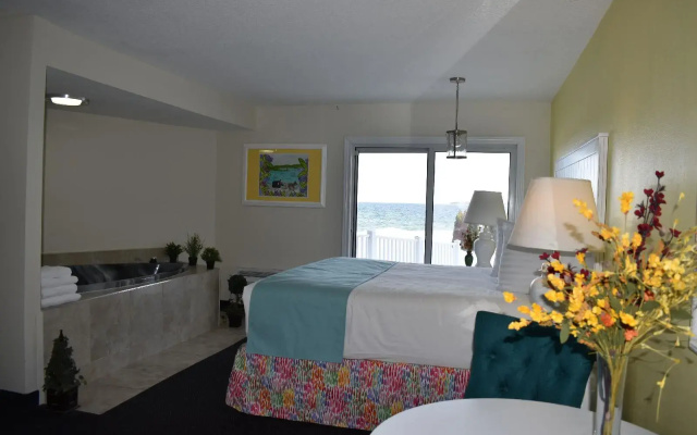 Breakers Resort & Beach Bar