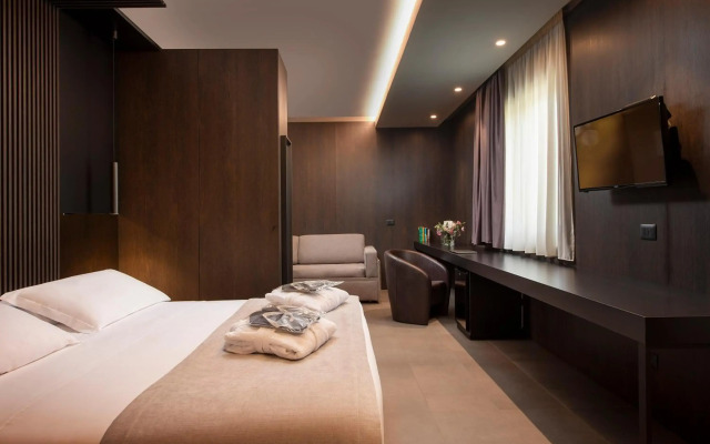 Sport Village Hotel & Spa