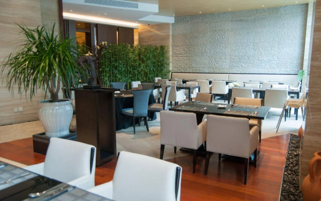 Crowne Plaza Shanghai Noah Square by IHG