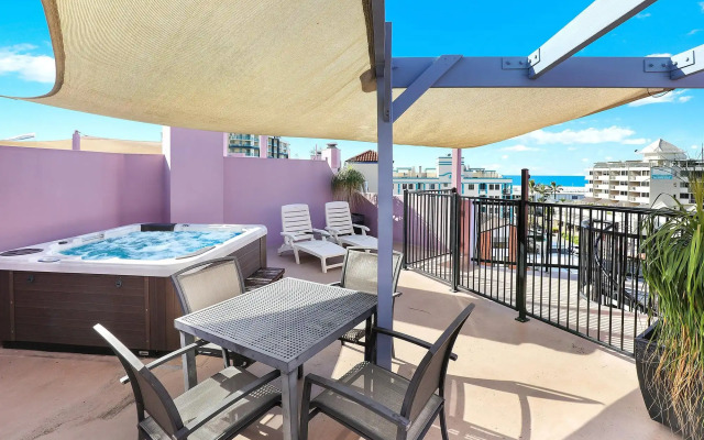 Nautilus Mooloolaba