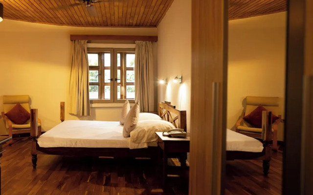 Esther's Hotel