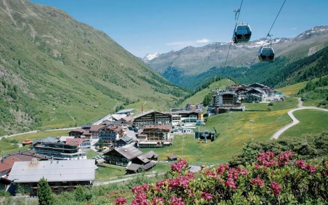 Gourmet & Wine Hotel Austria 4s