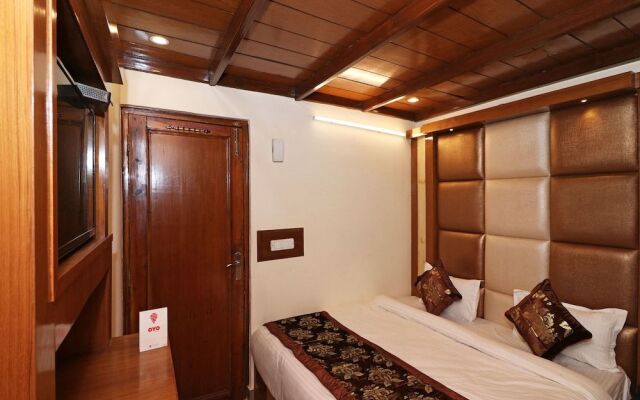 OYO 13654 Krishiv Residency