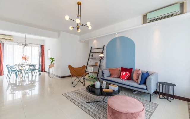 Locals Boutique Apartment Huafa Plaza 36