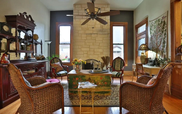 O'Casey's Boutique Inn