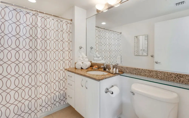 Lyx Suites at One Broadway