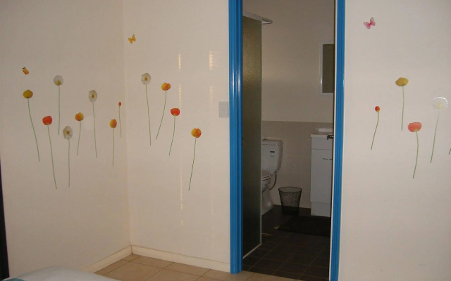 Ningaloo Bed and Breakfast – Guest Rooms – Exmouth