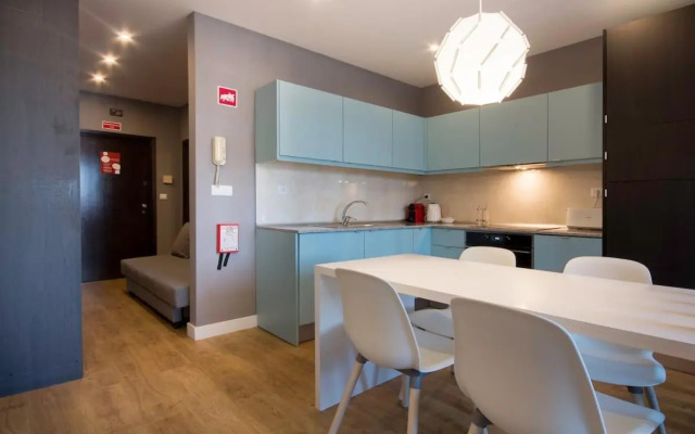 NEW! Galé Modern Apartment(elevator,parking) 446