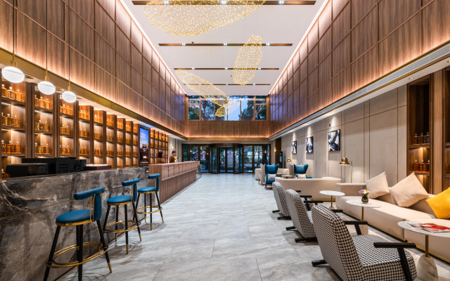 Crystal Orange Jiaxing Pinghu