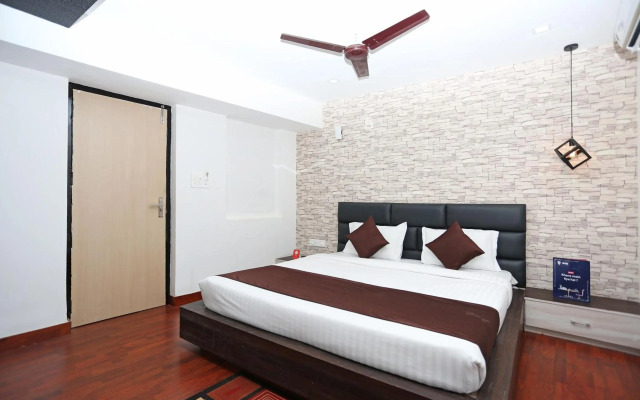 Capital O 11408 Hotel Sai Jagannath