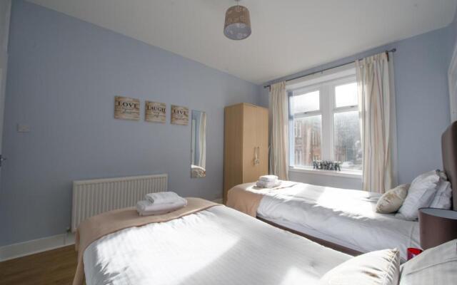 PREMIER - Crathie View Apartment