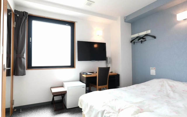 Toyama Town Hotel