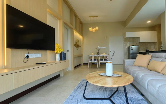 Attic Home Melaka Silverscape Residence