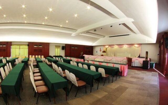 Beverly Hill Park Hotel