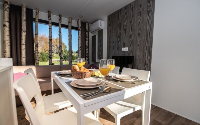 Superior Mobile Homes in Camping Kazela