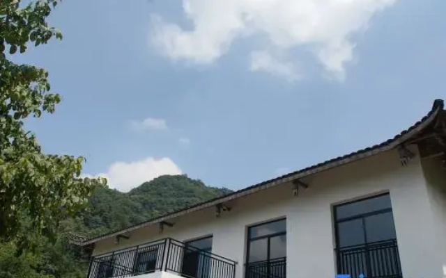 Shengshuitianyou Homestay