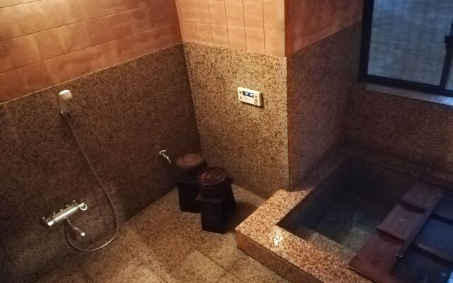 Japanese Inn Yoshimizu