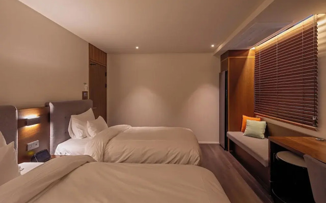 Yaja Hotel Peace Square branch
