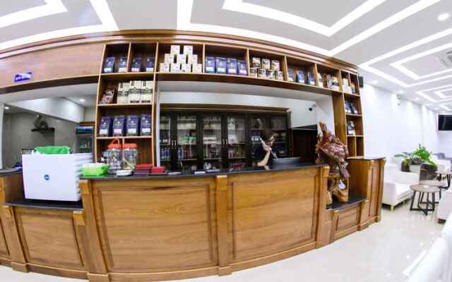 Vinh Hoi Hotel