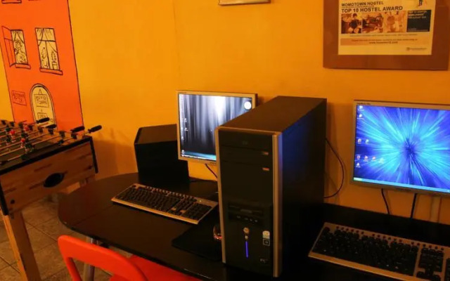 Momotown Hostel