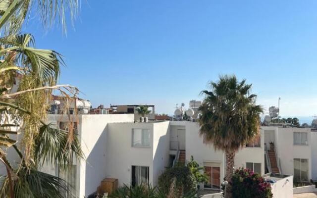 Sea view 1bed apartment with pool in Peyia B15