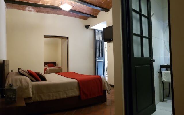 Hostal Naira