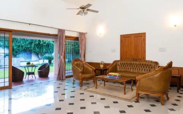 Dwarak Inn