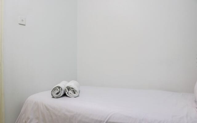 Best Choice And Homey 2Br Bassura City Apartment