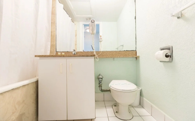 651 Studio Apartment Hollywood Beach