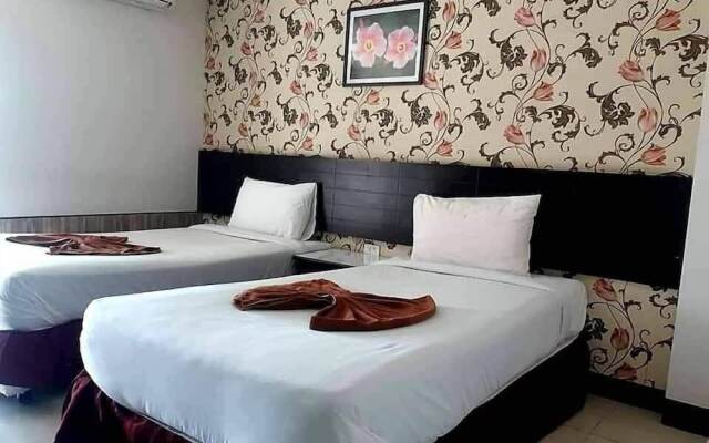 Grand Pruksa Siri Apartment