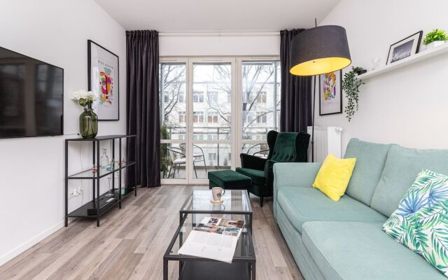 Modern Apartment in Gdańsk by Renters