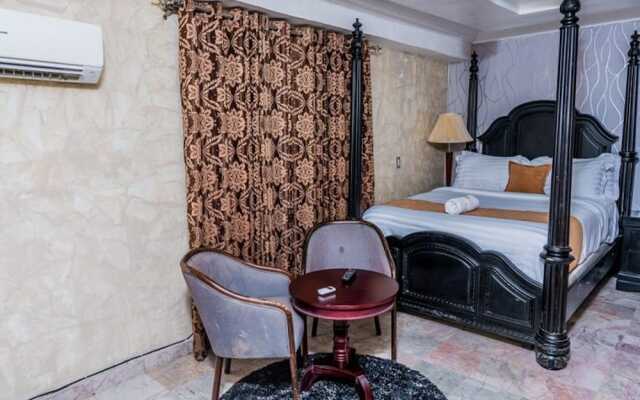 Gallani Suites Hotel