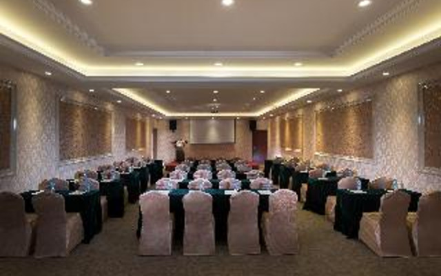 Vienna Hotel Guangzhou Qiaonan Aoyuan Square