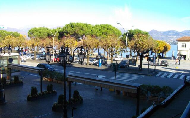 Brezza di Lago apt in Stresa With Balcony