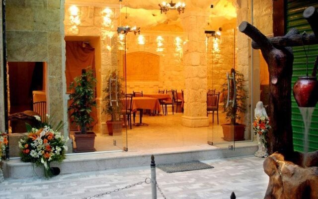Cilicia Hotel