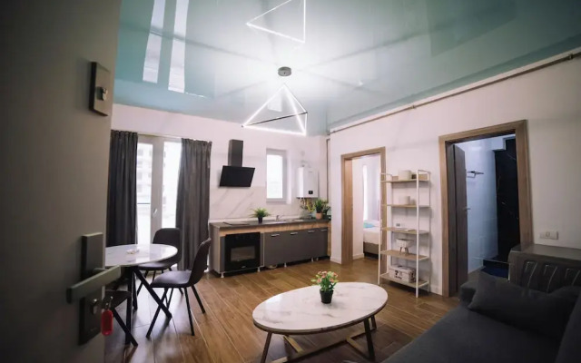 Signature Promenada Hotel-Apartments 2