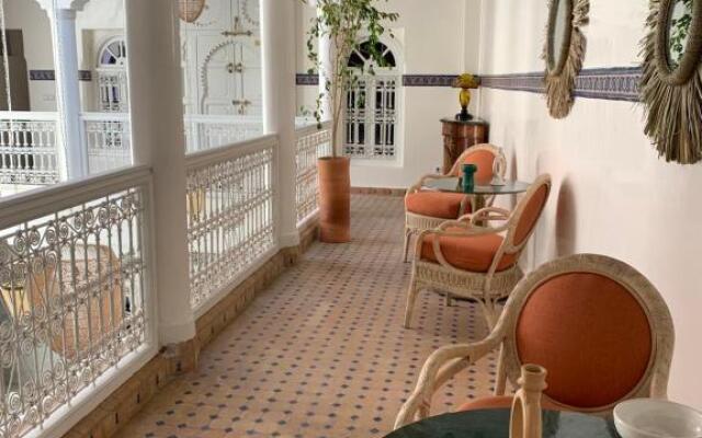 Riad Lamdina